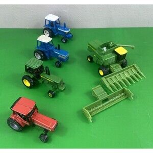 Lot of 4 ERTL Tractors and 1 ERTL Combine w/ 2 Attachments 1:64 Diecast